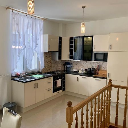 Appartement Chez Agnes Brüsszel Kültér fotó